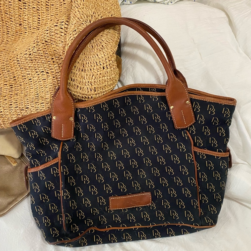 Large Dooney and Bourke canvas tote
